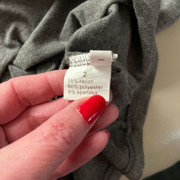 Unbranded Grey Tee with Patriotic Heart Design size S - Picture 3 of 5